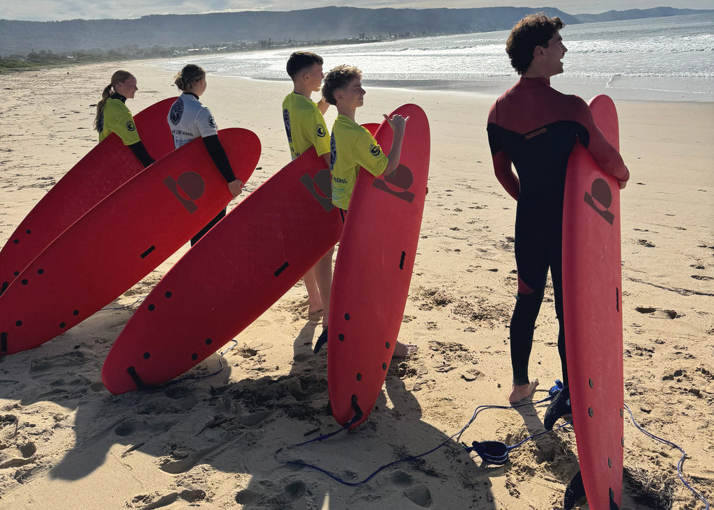 SURF SCHOOL